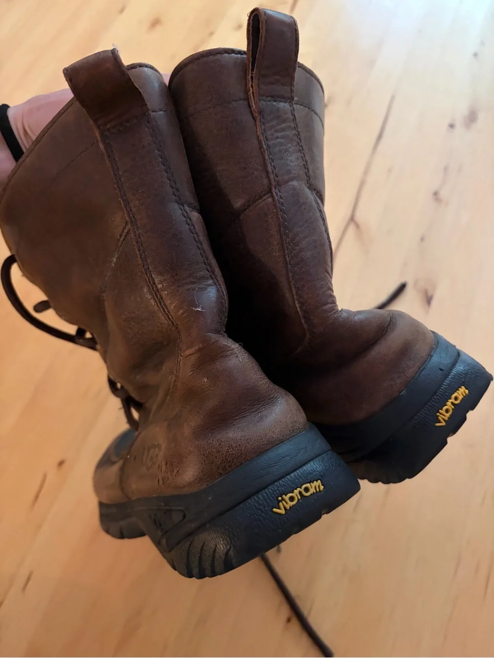 UGG Larus Grizzly fold over Combat boots